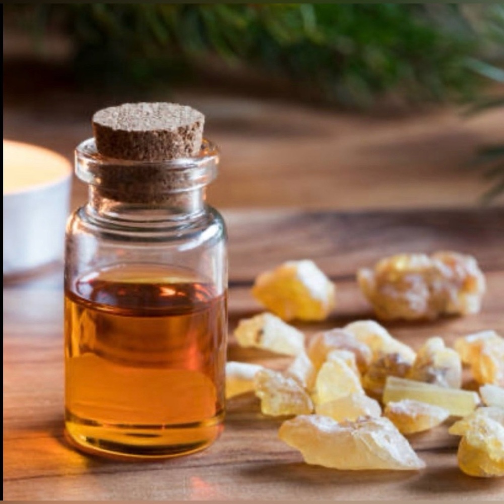 Gothic Embrace Essential Oil Blends 🌿 - Picture 3 of 10